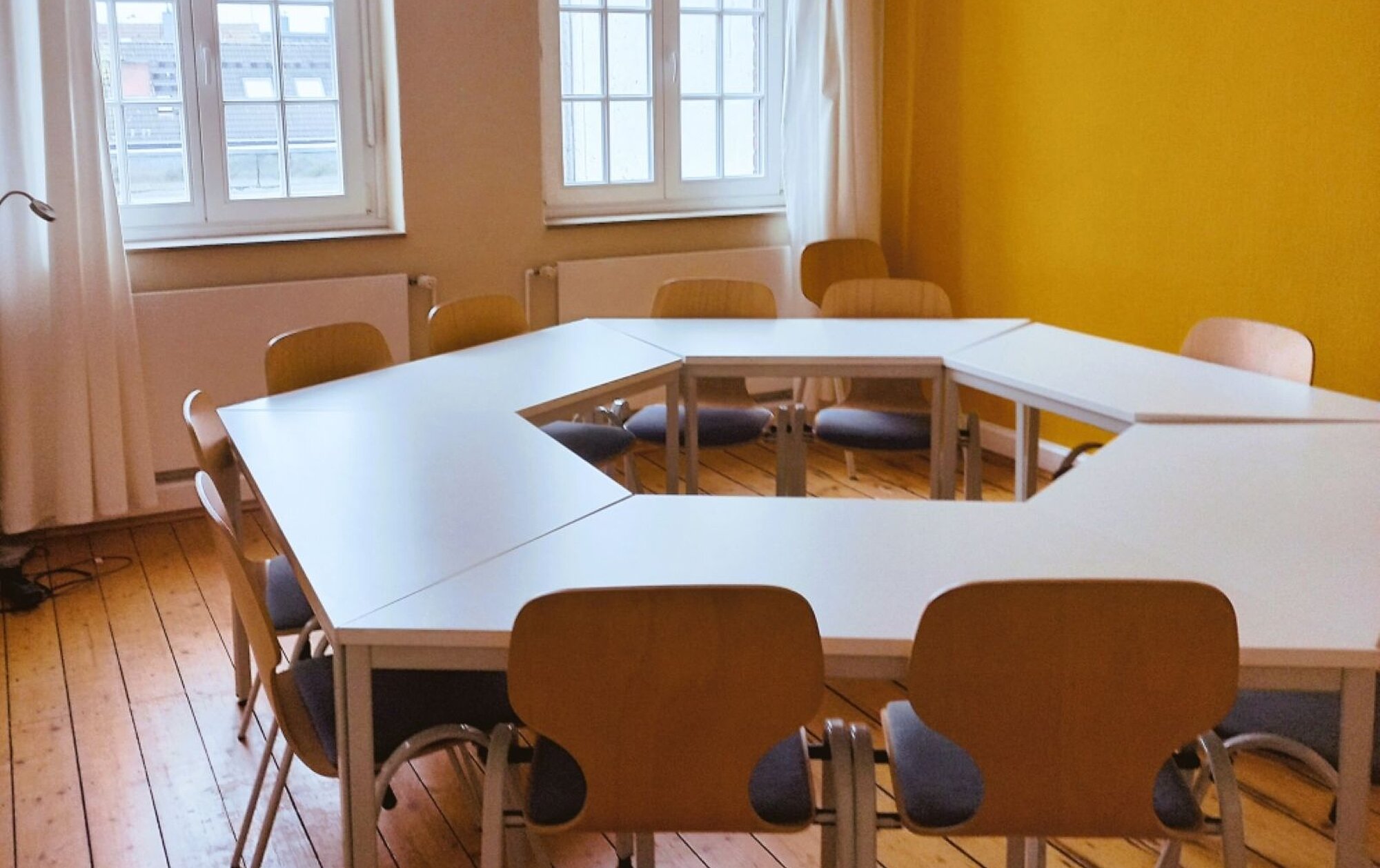 Tischgruppe Raum 7 im Kreativ-Haus