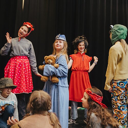 Standbild einer Szene Kindertheaterspiel