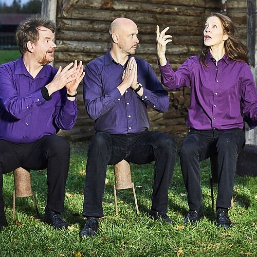 Improgruppe 005 auf Parkbank