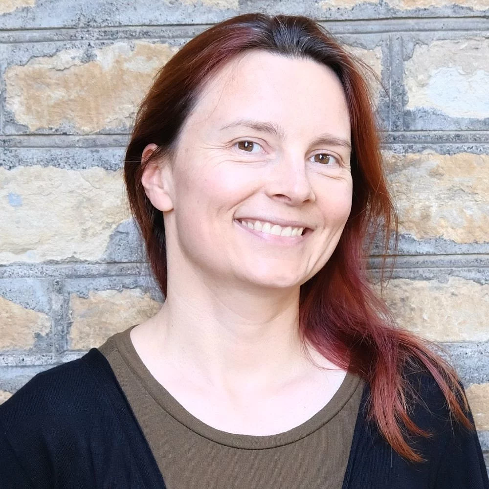 Portraitbild Katja Angenent Dozentin Kreativ-Haus