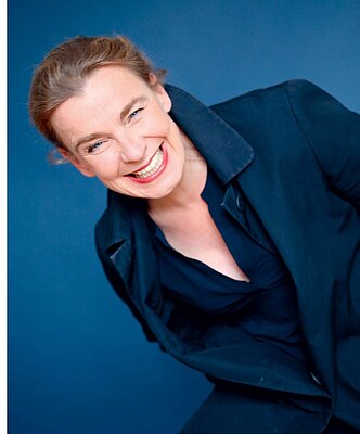 Tina Teubner im Kreativ-Haus