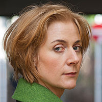 Anna Stern - Performance