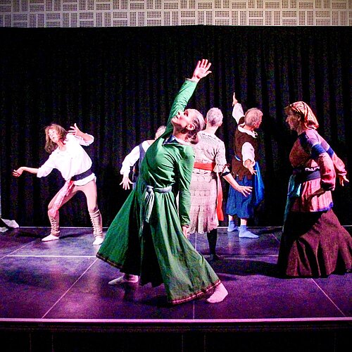 Tanztheater Emsdetten mit Totroken im Kreativ-Haus