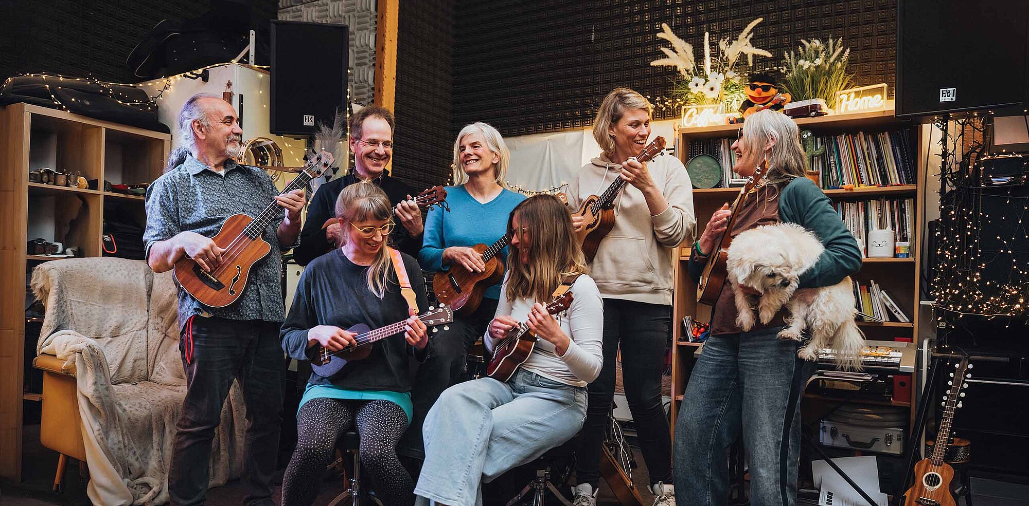 Gruppenbild Ukulele-Ensemble im Kreativ-Haus